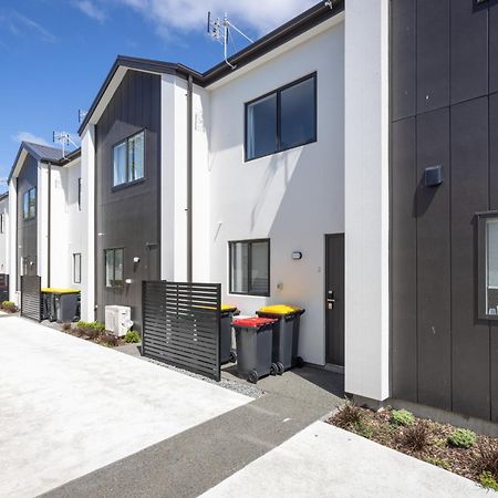 Discover A Brand New Apartment In Vibrant Chch Christchurch Bagian luar foto