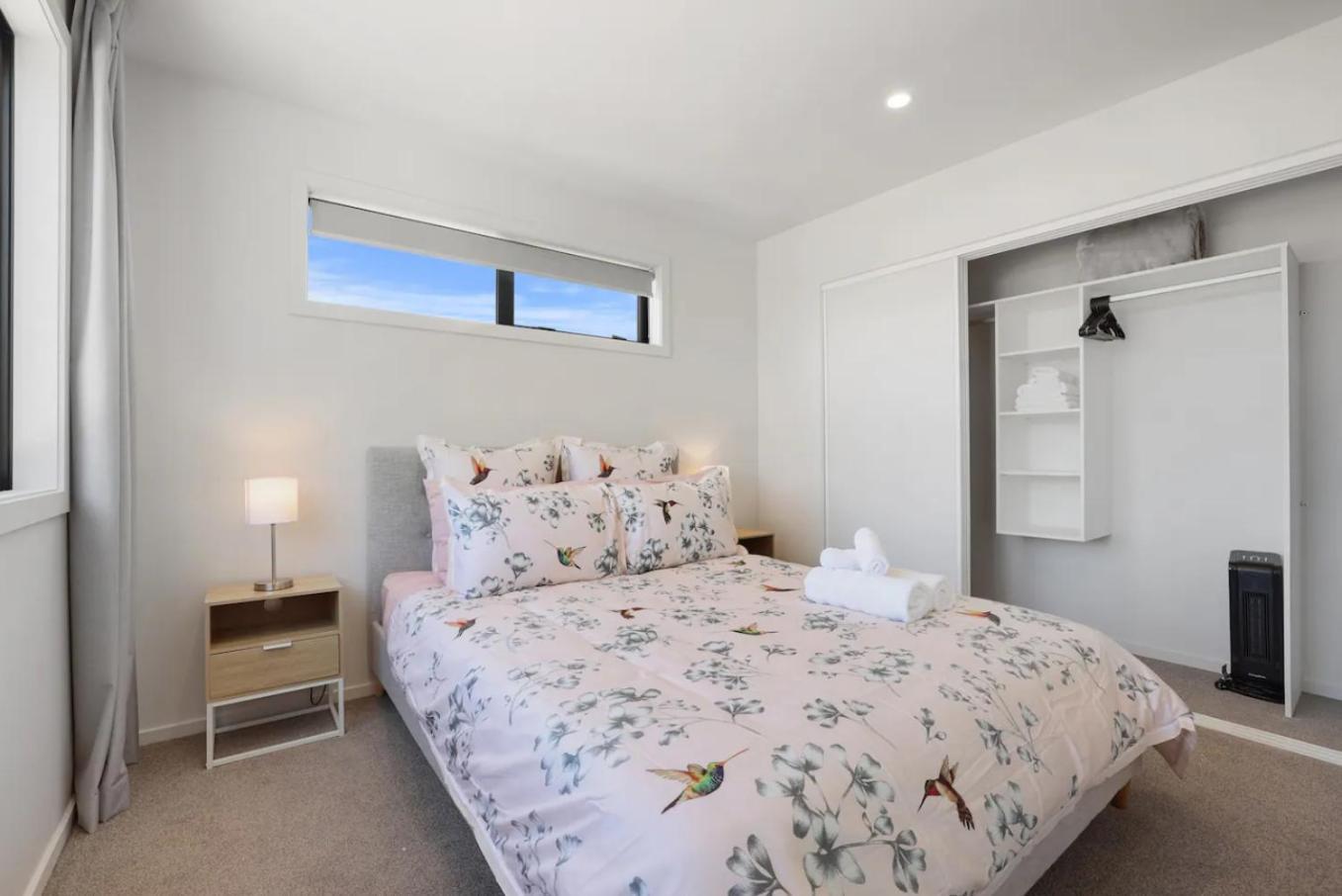 Discover A Brand New Apartment In Vibrant Chch Christchurch Bagian luar foto