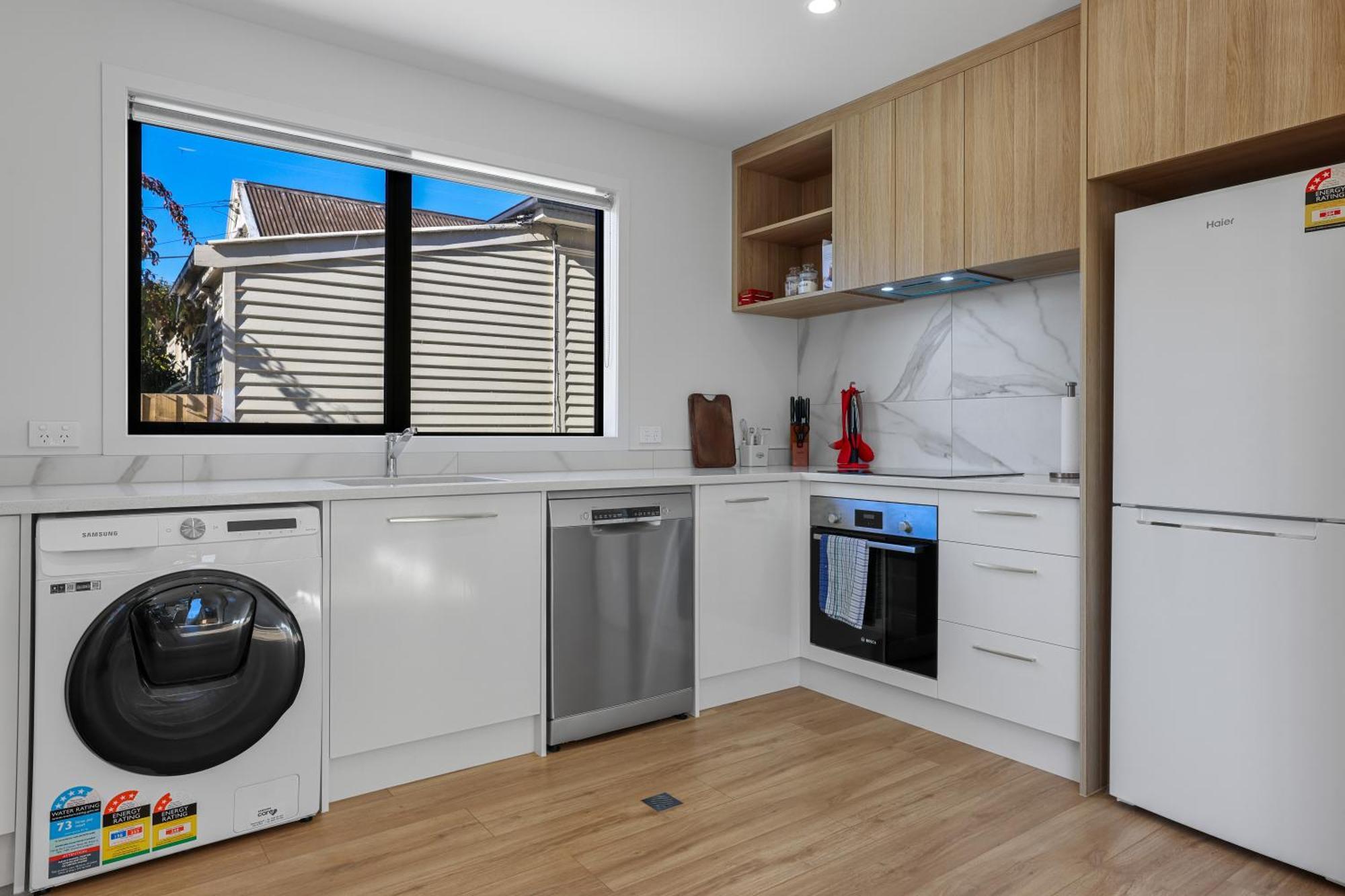 Discover A Brand New Apartment In Vibrant Chch Christchurch Bagian luar foto
